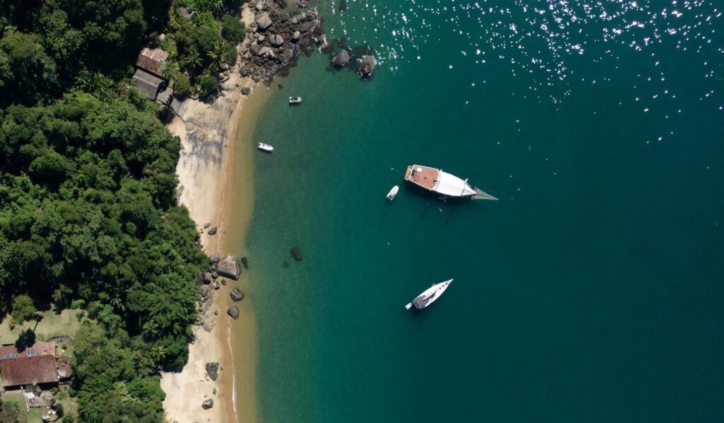 Praia em Paraty Costa Verde - Brasil